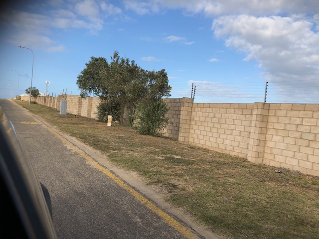 Commercial Property for Sale in Kwanonqaba Western Cape